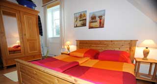 ferienwohnung2_schlafzimmer